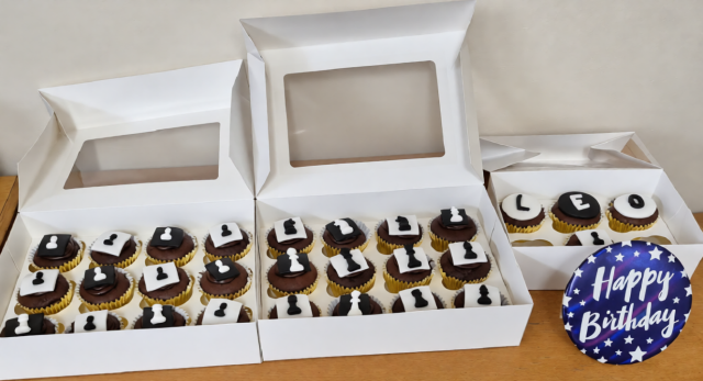 SCC_Leo_chess_cakes SCC_Leo_chess_cakes